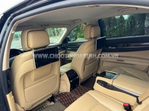 Xe BMW 730Li 2014