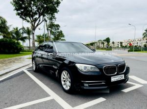 Xe BMW 730Li 2014